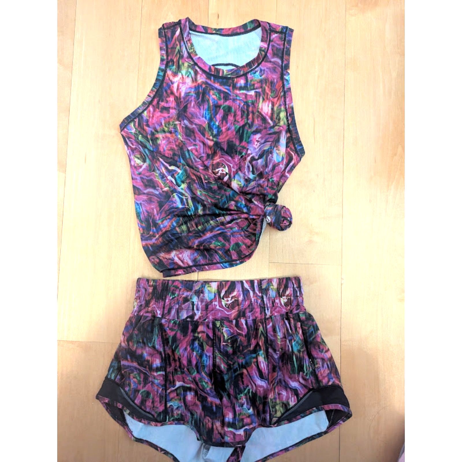 Set Bundle Lululemon Tank Hotty Hot Shorts 4 Hyper Flow Pink Multi Marble